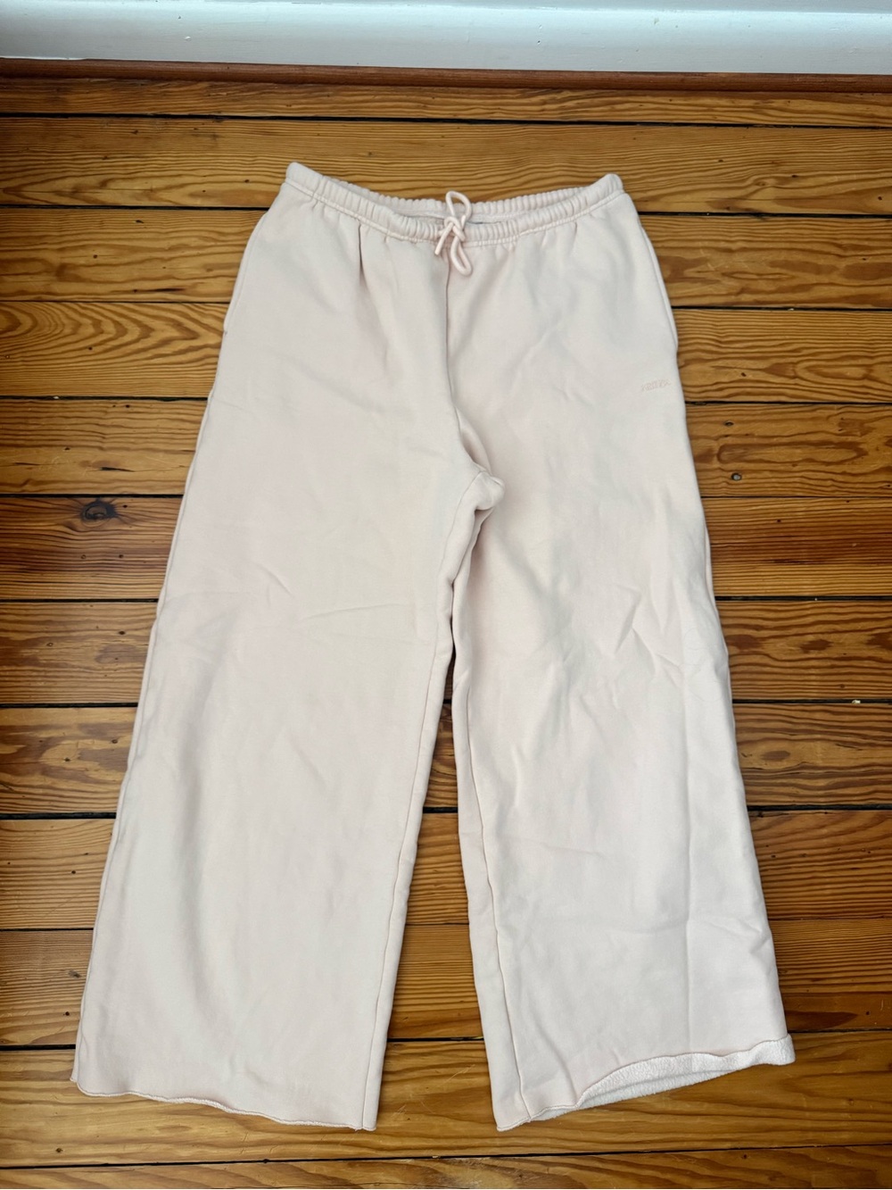 Aritzia Sweatpants